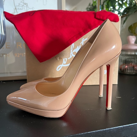 Christian Louboutin Pigalle Plato - Picture 5 of 14